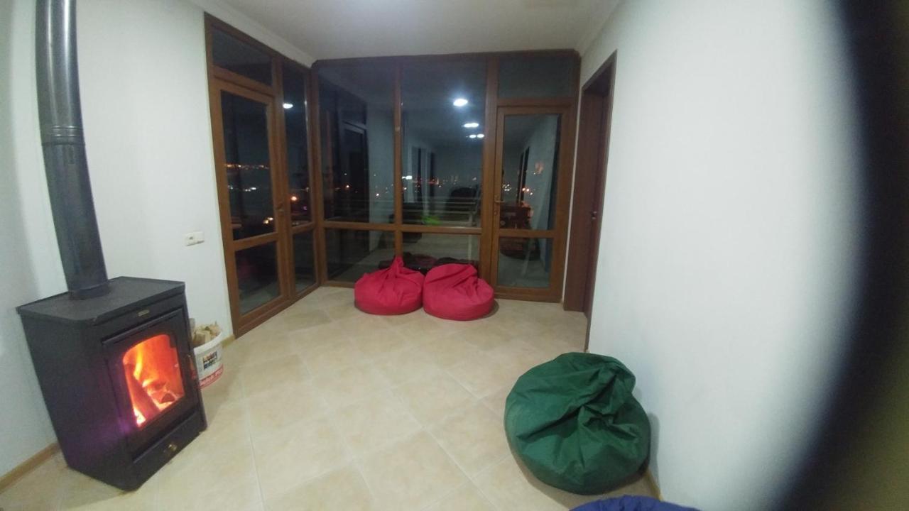 מסטיה Mariana'S Guest House מראה חיצוני תמונה