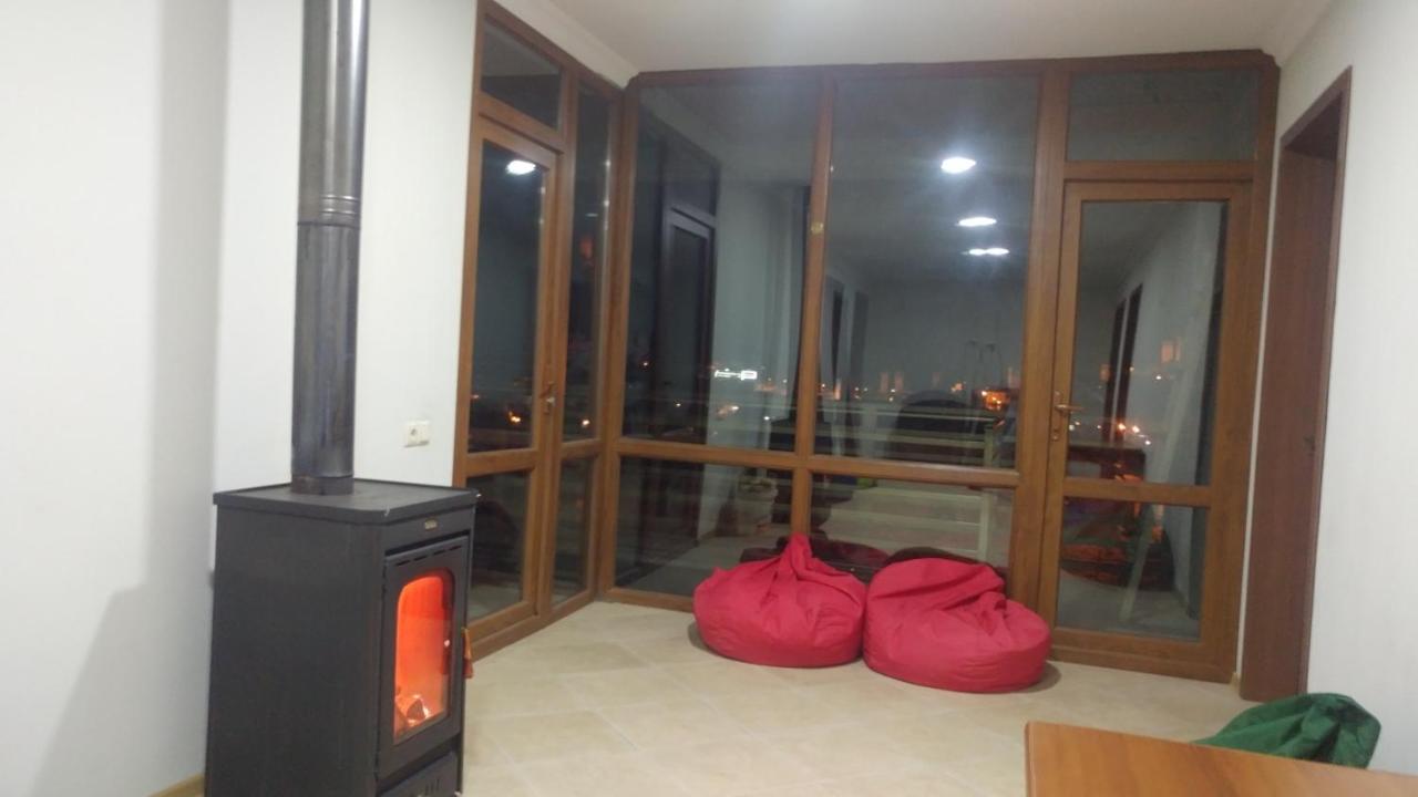 מסטיה Mariana'S Guest House מראה חיצוני תמונה